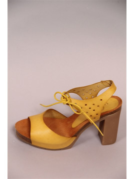 sandales yokono moutarde