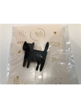 broche des petits hauts noir