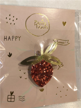 broche des petits hauts doré